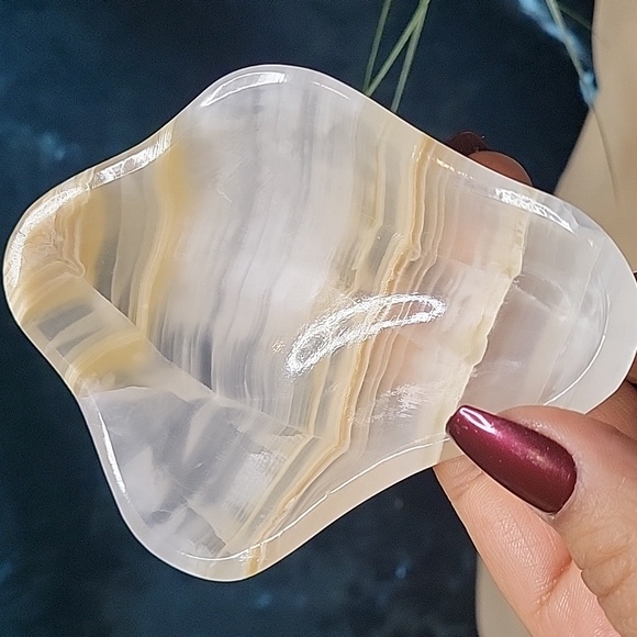 Other - 4.25"L 0.4lbs | Amber Onyx Bowl From Mexico | Crystal Collectible Gift
